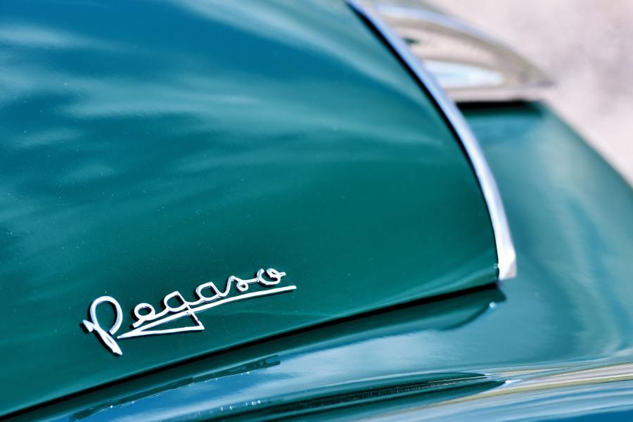 Детали экстерьера Pegaso Z-102 B Berlinetta 1953 года  (фото 5 из 22)